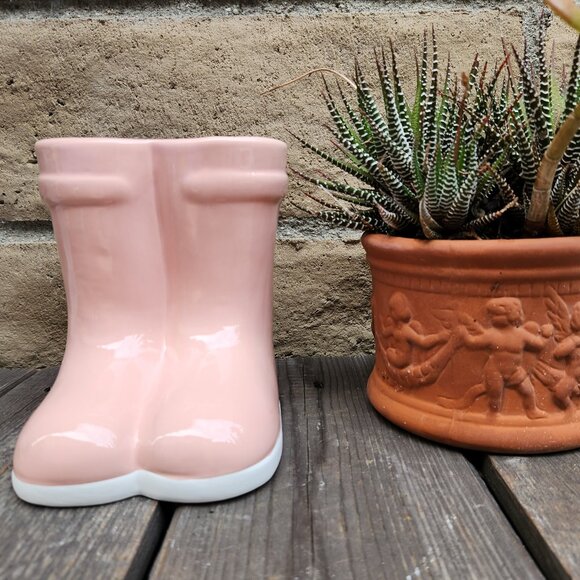 Rain Boot Vase Planter Home Decor Garden Decor Lt.Pink 6.25" H - Picture 1 of 3